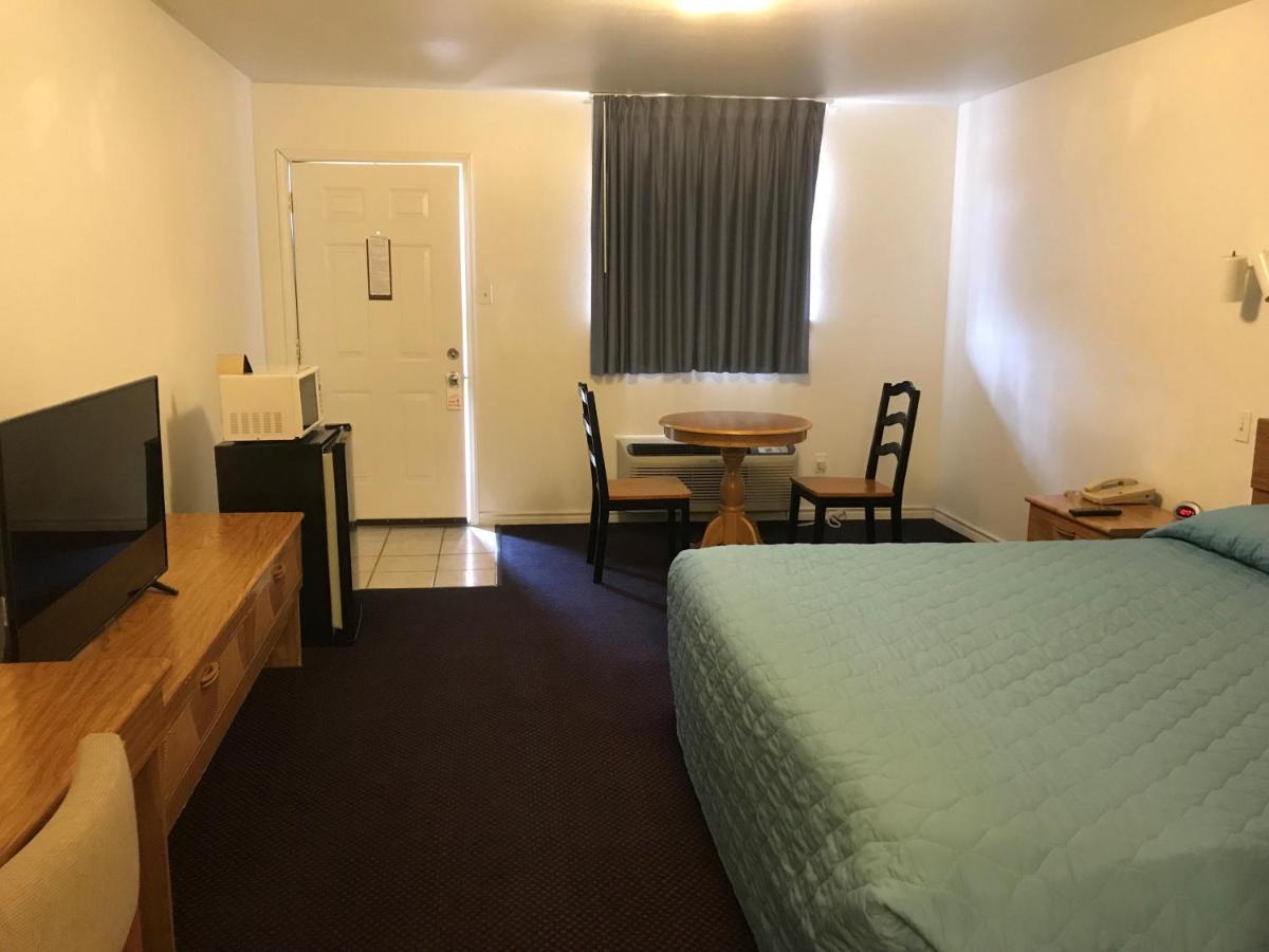 Luxury Inn George West Kültér fotó