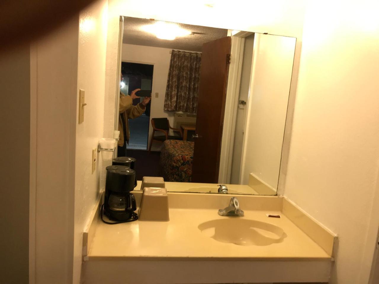 Luxury Inn George West Kültér fotó